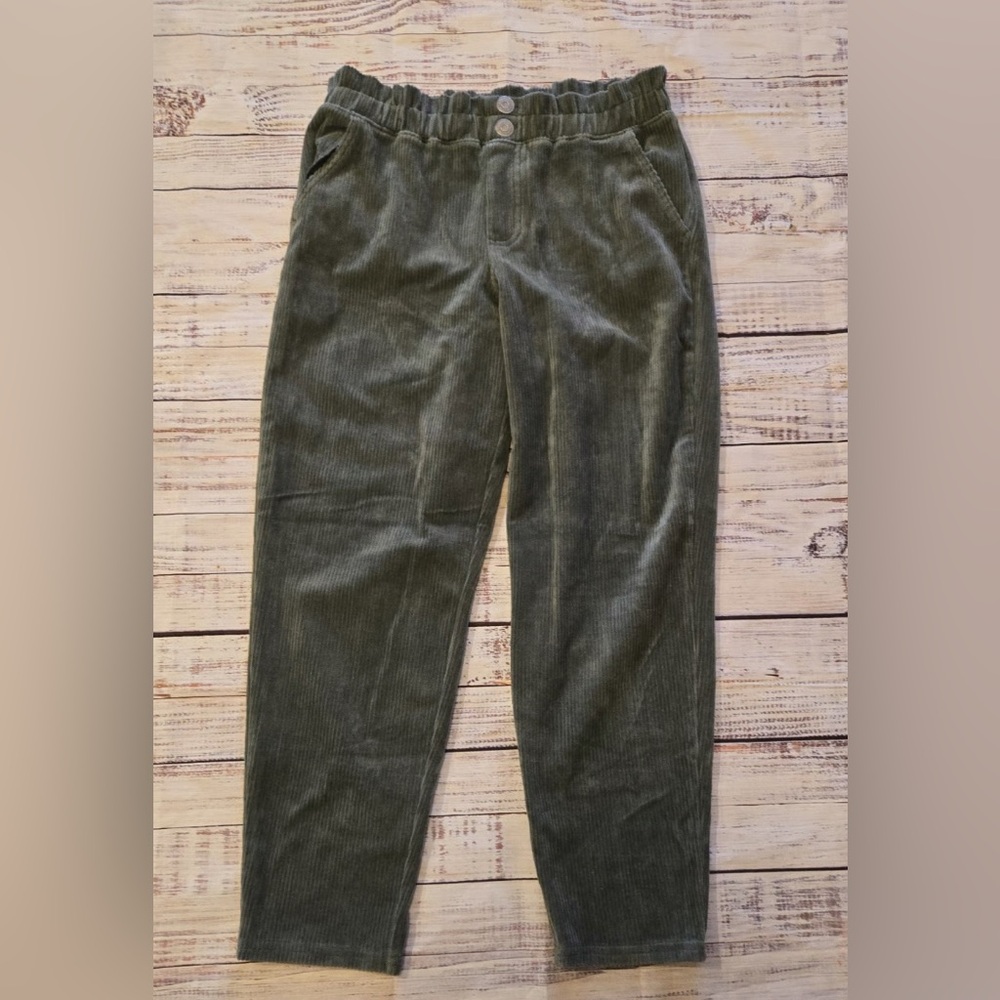 Abercrombie Kids Dark Green Corduroy Pants 13/14 NWT
